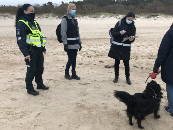 Policijos reidas: įspėjimai ir baudos gyvūnų šeimininkams