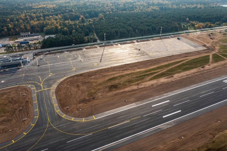 Palangos oro uostas bus atidarytas kitą savaitę: prasidėjo testavimo darbai