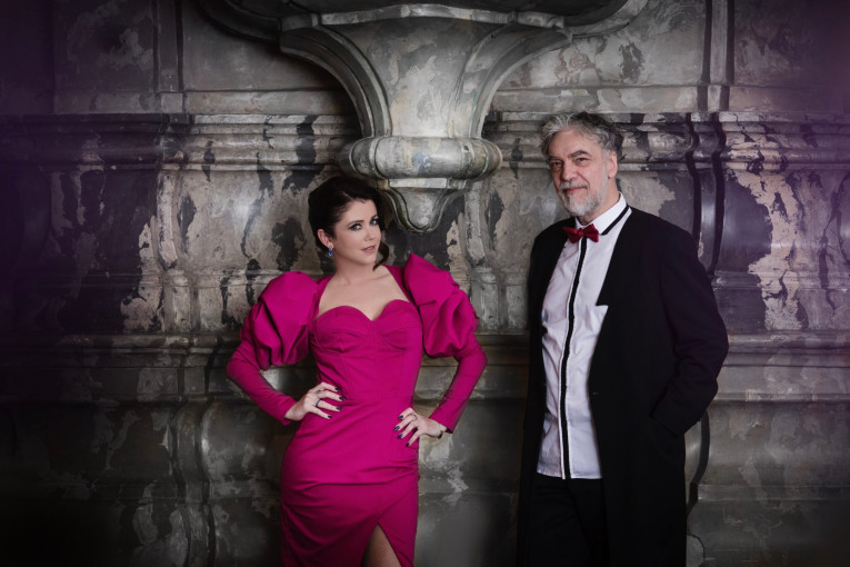 Klaipėdoje išskirtinį pasirodymą surengs pianistas Petras Geniušas ir dainininkė Erica Jennings