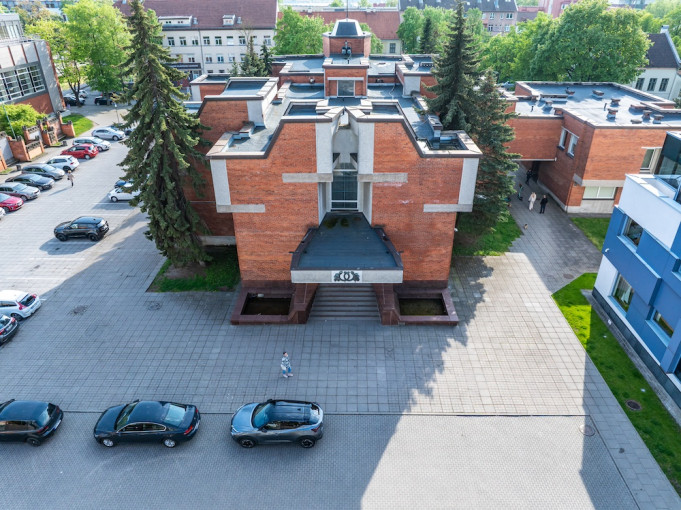 Planuojamos permainos Santuokų rūmų pastatui