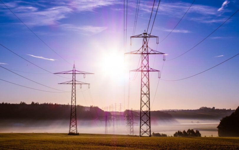 Vyriausybė siūlo atidėti trečiąjį elektros rinkos liberalizavimo etapą