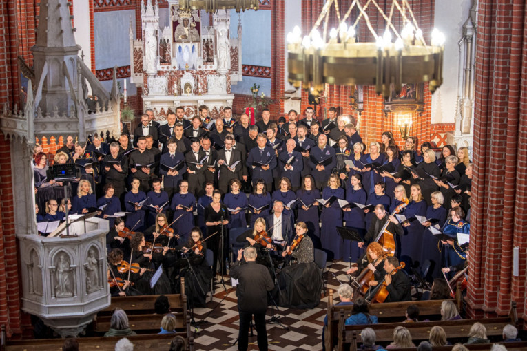 Chorinės muzikos festivalis „Dainoje tautos dvasia“
