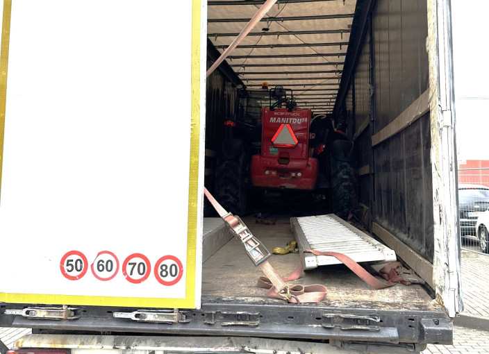 Keltu iš Švedijos į Lietuvą atplukdytas savaeigis keltuvas „Manitou“, ieškomas Danijoje
