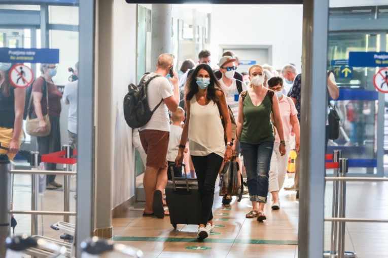 Atšaukiami vos prieš mėnesį pradėti skrydžiai iš Vilniaus į Palangą