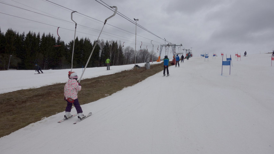 Šeštadienį „Utrių kalne“ vaikų valanda: leis nemokamai slidinėti