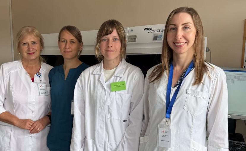 Vasarą pasirinko Klaipėdą: būsimoji laboratorijų specialistė savanoriauja Vaikų ligoninėje