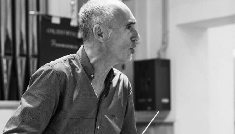 „Meilės eliksyro“ kamerinę versiją Klaipėdos valstybiniame muzikiniame teatre diriguoja italas Carmelo Giuseppe Longo