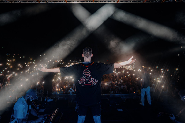 Paaiškėjo jaunųjų atlikėjų konkurso „Own the stage“ antrojo etapo nugalėtojai: kas lips į paskutinės „Karklės“ sceną?
