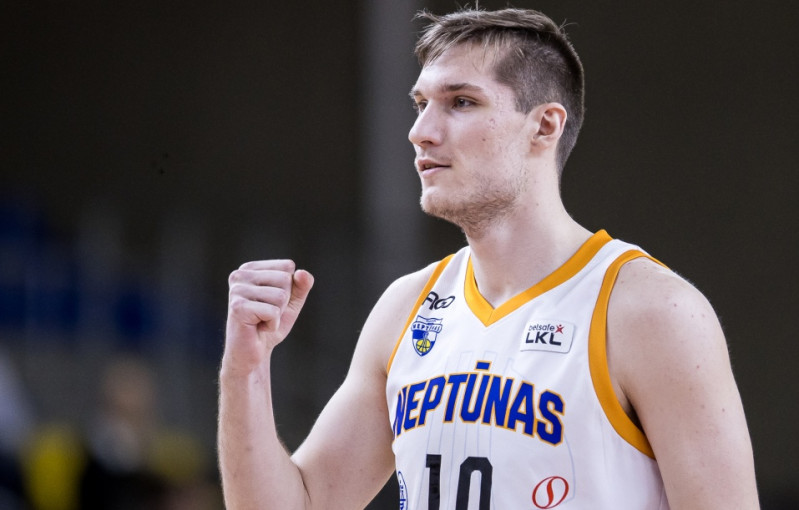 Su trenksmu į Lietuvą grįžęs Ą. Tubelis – reguliariojo sezono MVP