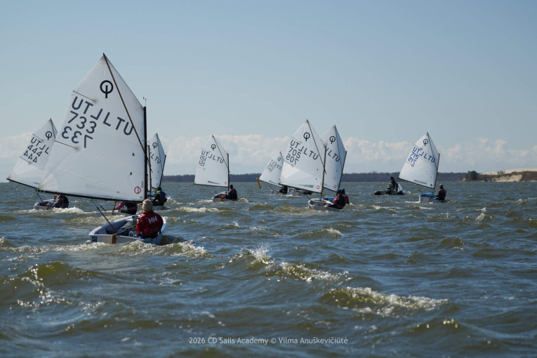 Nidoje startuoja tarptautinė „Baltic Sea Trophy“ regata: 100 dalyvių, stiprūs vėjai ir pakili nuotaika