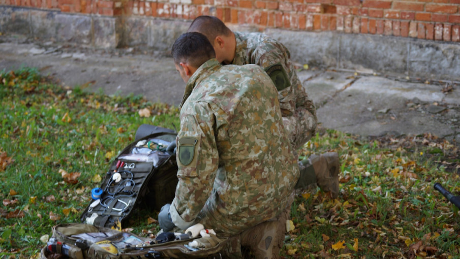Karinių pratybų metu žuvus kariui, brigados generolas reiškia užuojautą