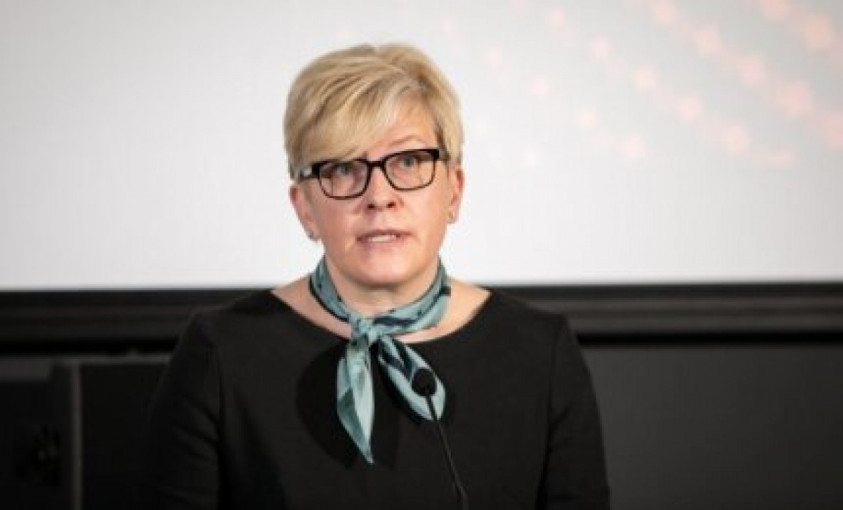 Šimonytė: susirūpinimą kelia Vėlinės