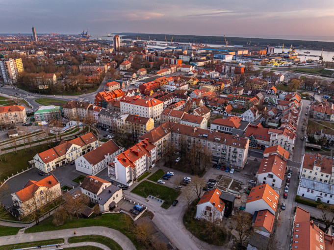 Klaipėdos senamiesčio kultūrinis įelektrinimas: menas, paveldas ir bendrystė kviečia pajausti miesto pulsą