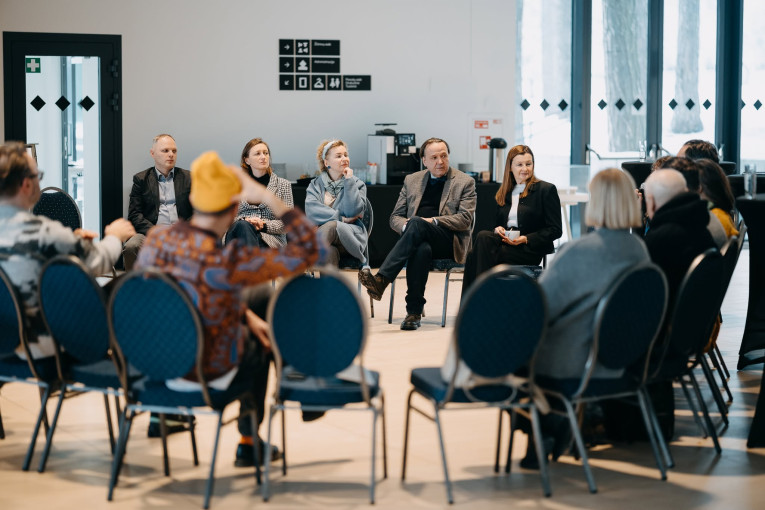 Lietuvos kultūros rezidencijų forumas „Tarp erdvių: rezidencijų dialogai“