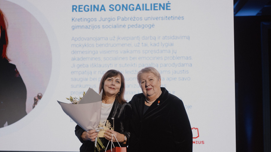 Kretingiškei pedagogei įteiktas „Geriausio vaiko draugo 2024“ apdovanojimas
