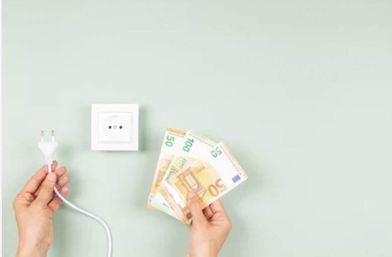 VERT nustatė elektros energijos visuomeninio tiekimo paslaugos kainos viršutinę ribą 2023 metams