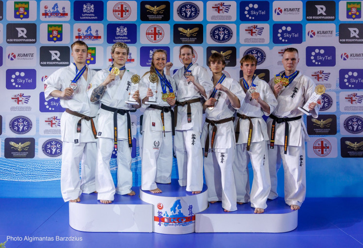 Iš  Europos kiokušin karate čempionato Okinaviečiai į Klaipėdą grįžta su Europos čempionato medaliais