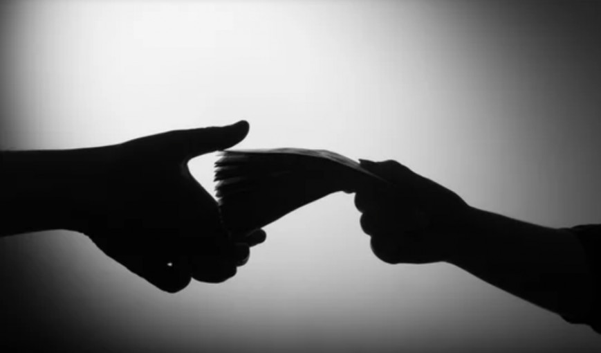 Nuteisti „Šilalės šilumos tinklų“ darbuotoją norėję papirkti asmenys