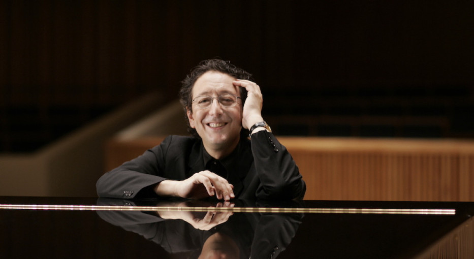 Pasaulinę šlovę pelnęs pianistas J. M. Luisada  atvyksta į Klaipėdą