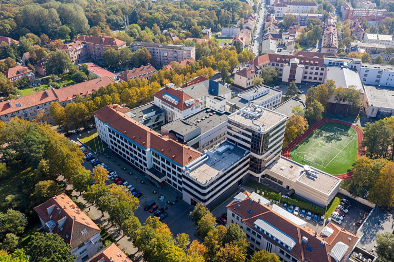 Per 90 metų Respublikinės Klaipėdos ligoninės medikams yra dėkoję ir prezidentai, ir karaliai
