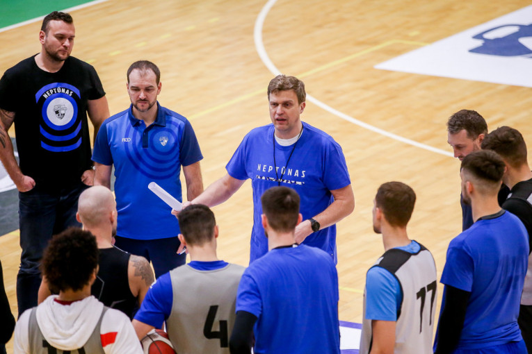 Oficialu: į Klaipėdą sugrįžta Dainius Adomaitis