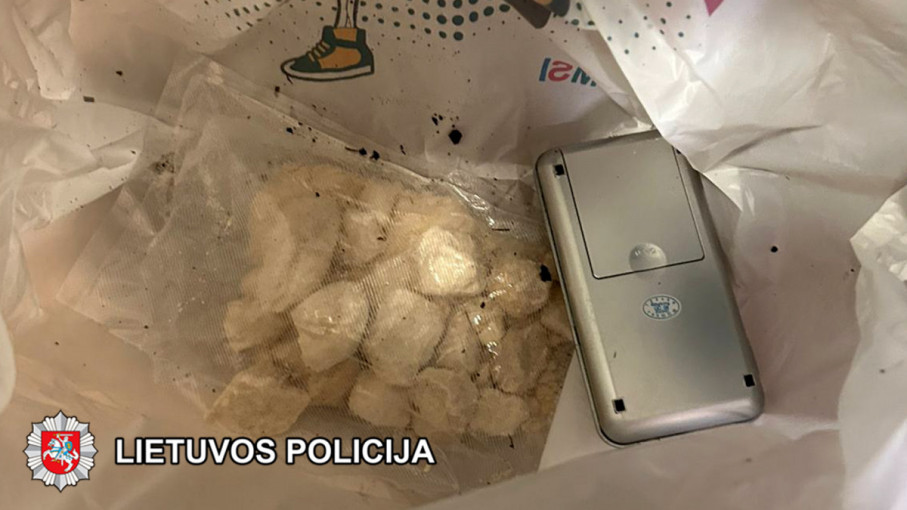 Sulaikyta jauna klaipėdietė įtariama neteisėtai disponavusi narkotinėmis medžiagomis