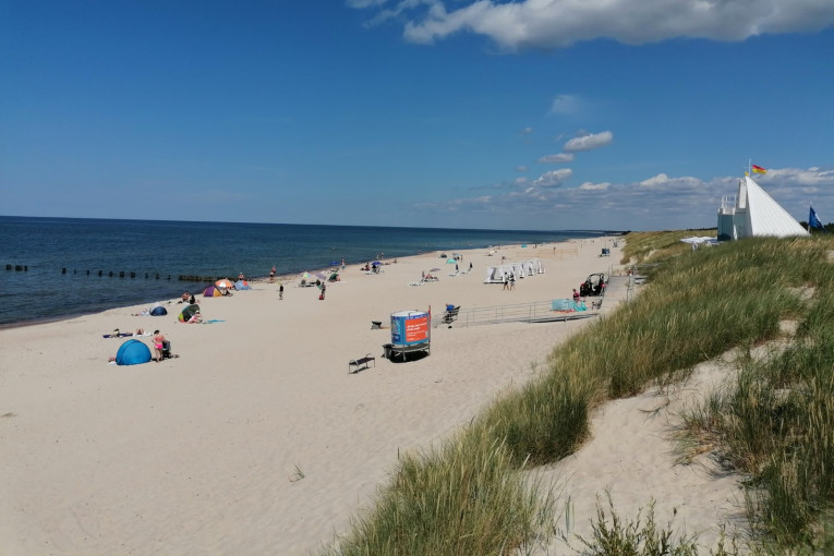 Mėlynoji vėliava skirta trims Kuršių nerijos nacionalinio parko paplūdimiams