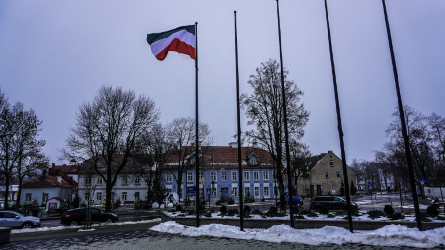 Mažosios Lietuvos vėliava iš Dakaro atkeliavo į Šilutę