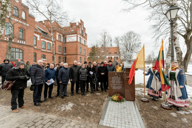 Klaipėdos universitete įamžintas Lietuvos Nepriklausomybės Akto signataro Alfonso Žalio atminimas