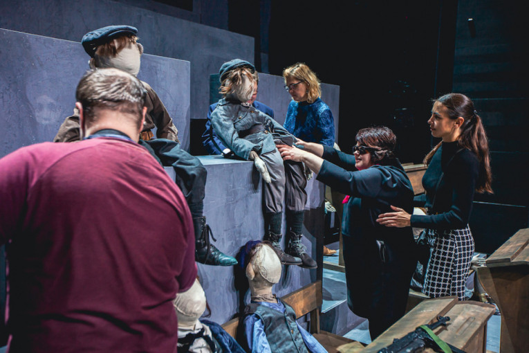 Klaipėdos dramos teatre vyks žmonėms su regos negalia pritaikytas spektaklis su garsiniu vaizdavimu