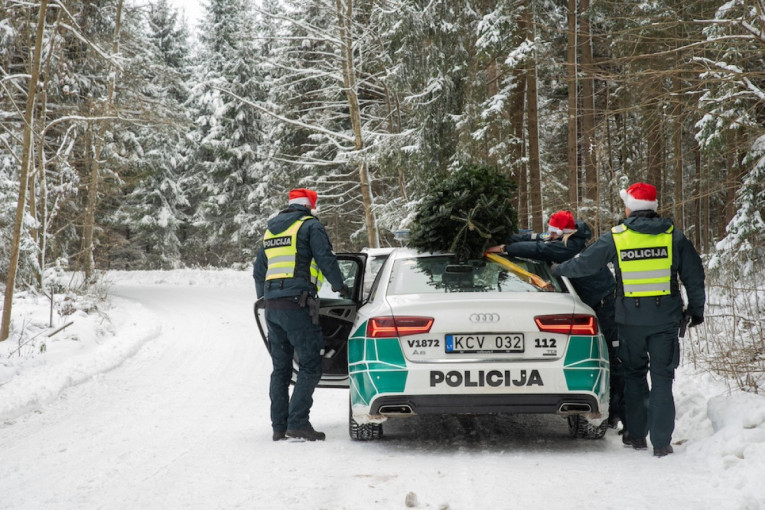 Policijos pareigūnų penki penktadienio patarimai eismo dalyviams