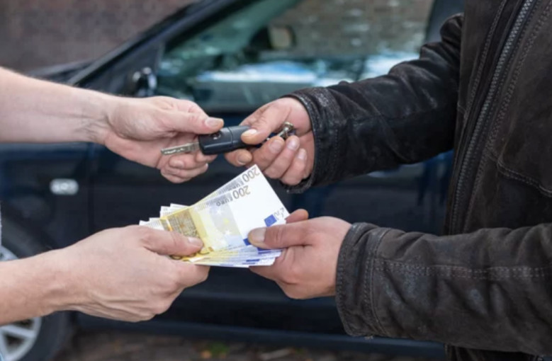 Klaipėdos automobilių prekeiviai siunčiami į teismą