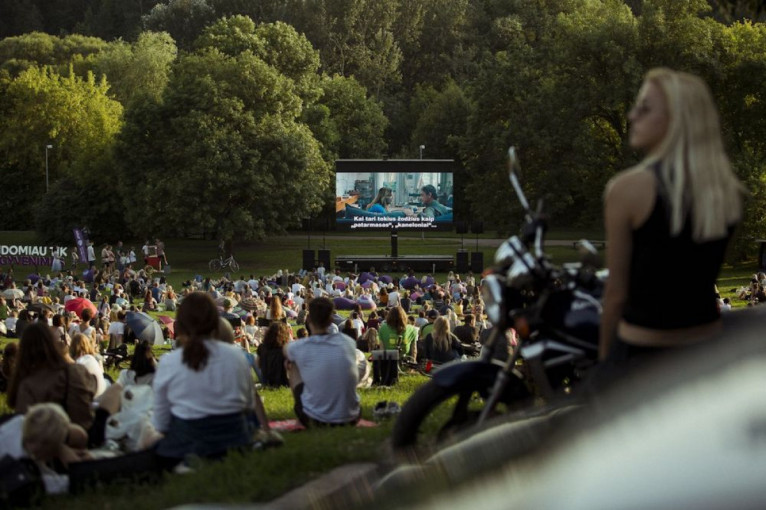 Nemokami filmų seansai po atviru dangumi atvyks į Klaipėdos kraštą