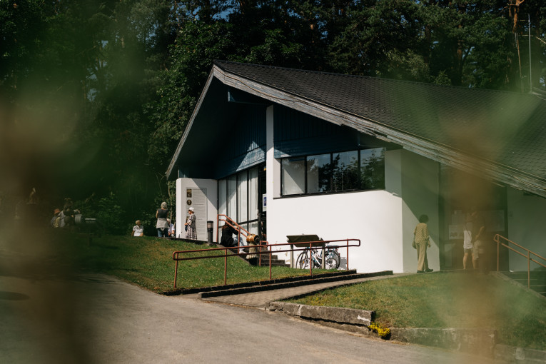 Pažinti Nidos architektūrą: Thomo Manno festivalio programoje – ekskursijos su geografe Aušra Feser