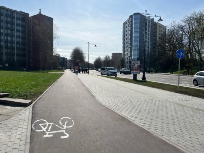 Klaipėdoje pėsčiųjų ir dviratininkų patogumui – atnaujinti takai