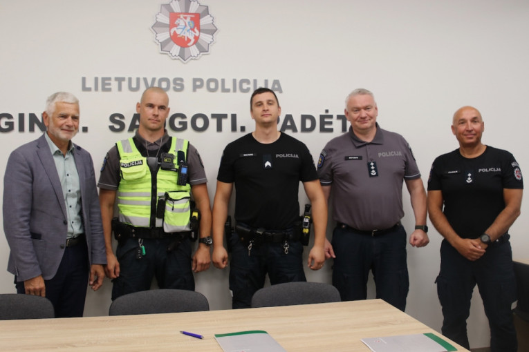 Klaipėdos rajono savivaldybės policijos pareigūnų pritraukimo programa jau duoda vaisių