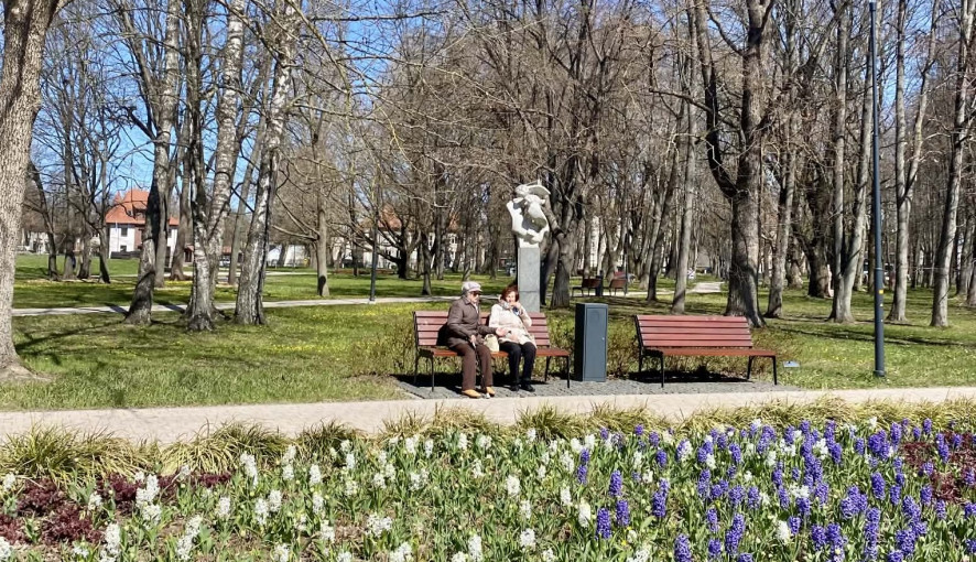 Klaipėdos Skulptūrų parke prabilo skulptūros: ilgametė erdvė įgavo naują balsą