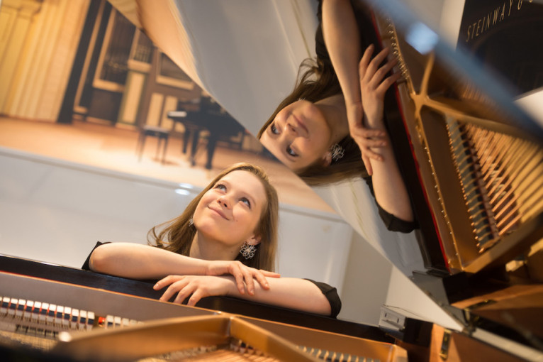 Klaipėdos koncertų salėje pianistė O. Gražinytė pristatys naują programą - pavasariu alsuojantį preliudą