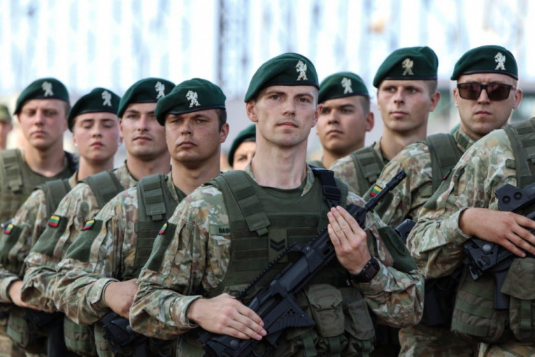 Pasitikrinkite: paskelbti 2021 m. karo prievolininkų šaukiamųjų sąrašai