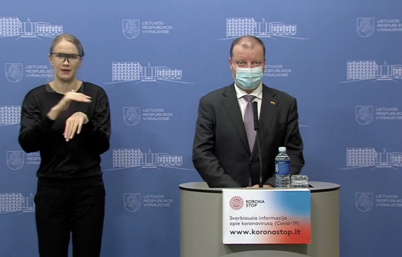 Vyriausybė pritarė visuotiniam karantinui
