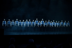 Modernaus baleto diptikas „Reverb’as“ perkeliamas iš scenos prie marių į teatro salę „Jūra“