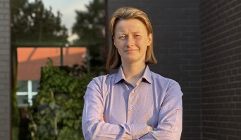 Rugilė – vienintelė mergina šiandien dirbanti laivų korpusų surinkėja Klaipėdos uoste