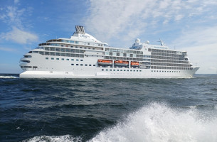 Klaipėdos uoste svečiuojasi kruizinis laivas „MS Seven Seas Navigator“