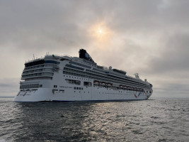 Į Klaipėdą sekmadienį atplaukė kruizinis laivas „Norwegian Dawn“