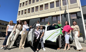Klaipėdietės – neįtikėtinai aktyvios „Moterų iššūkio“ ralio dalyvės