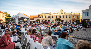 Vasaros kino festivalis „Sidabrinės gervės naktys“ atvyksta į Klaipėdą
