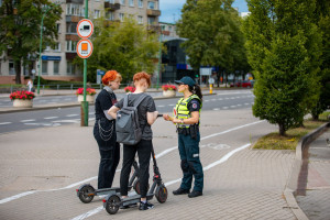 Griežtinama mikrojudumo priemonių vairuotojų kontrolė