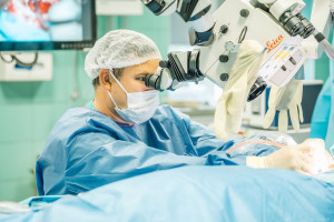 Respublikinėje Klaipėdos ligoninėje – nauja įranga sudėtingoms neurochirurginėms operacijoms